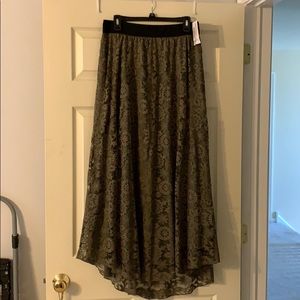 LuLaRoe Lucy Skirt
